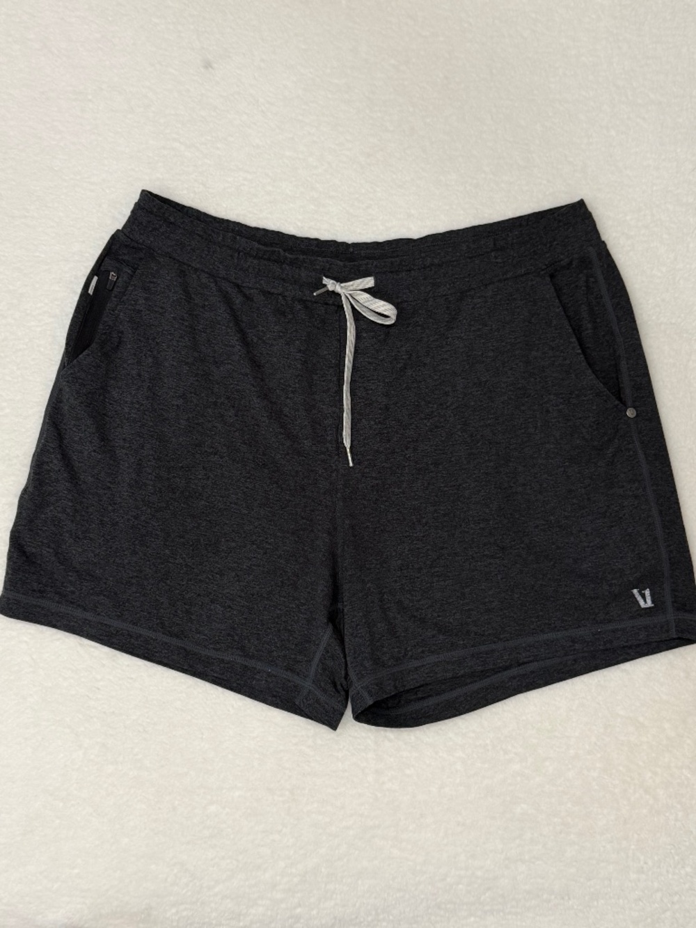 Vuori Men’s Dark Gray Shorts